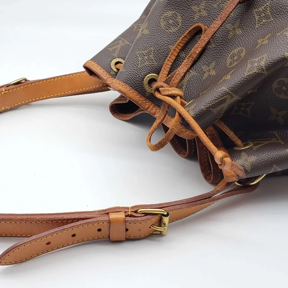 100% AUTHENTIC LOUIS VUITTON MONOGRAM PETIT NOE DRAWSTRING BAG #0450 - Picture 10 of 16